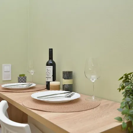 Apartman Elia *