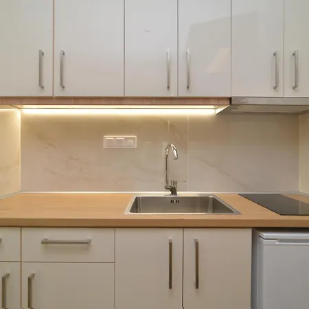 Apartman Elia *