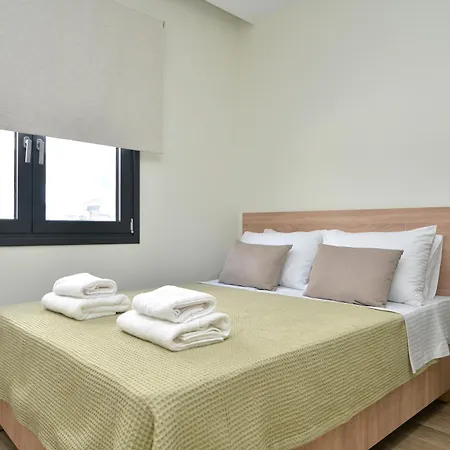 Elia Apartman Leptokariá