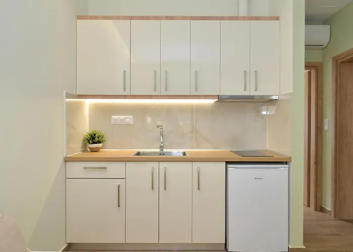 Elia Apartament *
