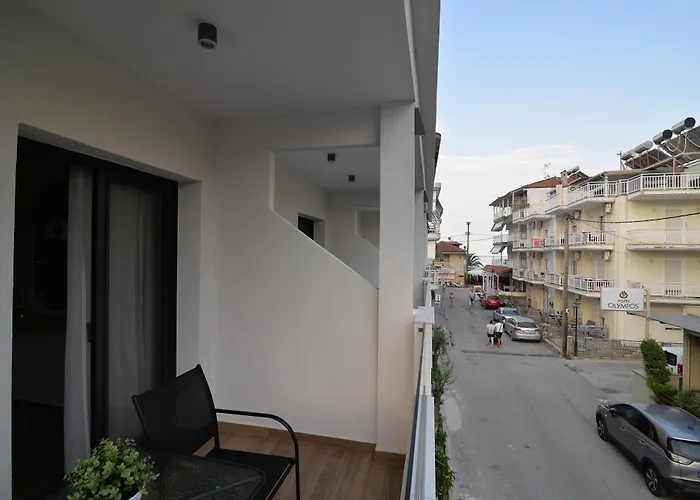 Elia Apartament *