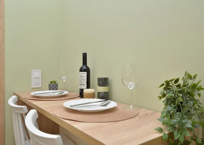 Apartament Elia *